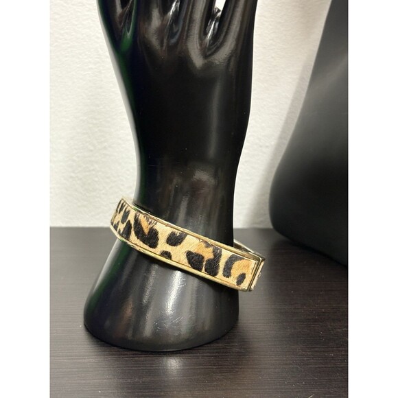 Vintage Square Leopard Print Bangle Bracelet Gold Tone Hinge - Picture 4 of 8